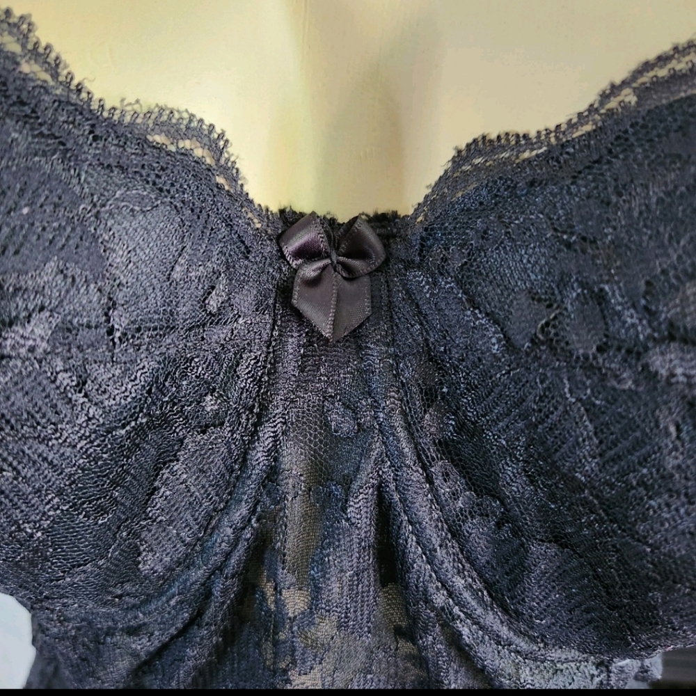 Vintage 90s Goddess Black Lace Bustier Hook Eye Boned Sheer Size 38C - Picture 7 of 8